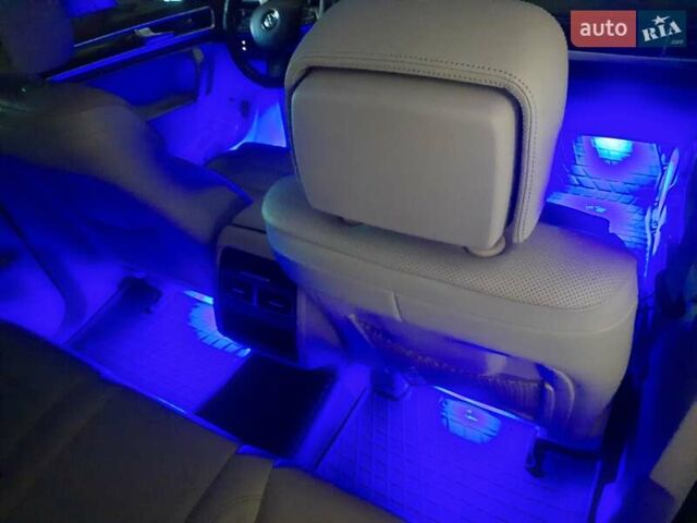 Черный Фольксваген Туарег, объемом двигателя 2.97 л и пробегом 145 тыс. км за 25300 $, фото 16 на Automoto.ua