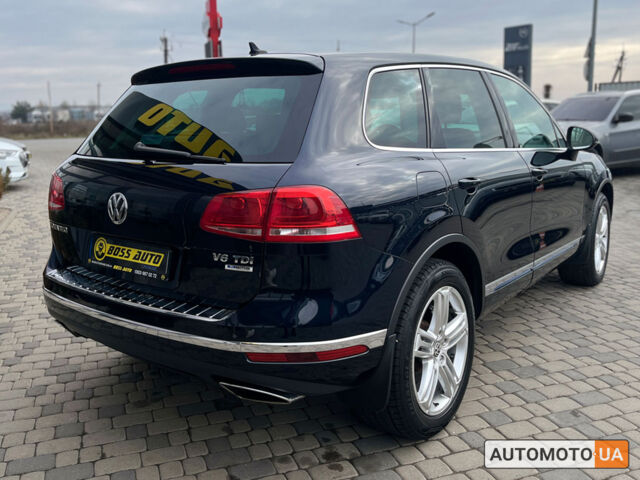 Черный Фольксваген Туарег, объемом двигателя 3 л и пробегом 129 тыс. км за 27500 $, фото 6 на Automoto.ua