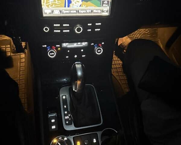 Черный Фольксваген Туарег, объемом двигателя 2.97 л и пробегом 285 тыс. км за 23500 $, фото 35 на Automoto.ua