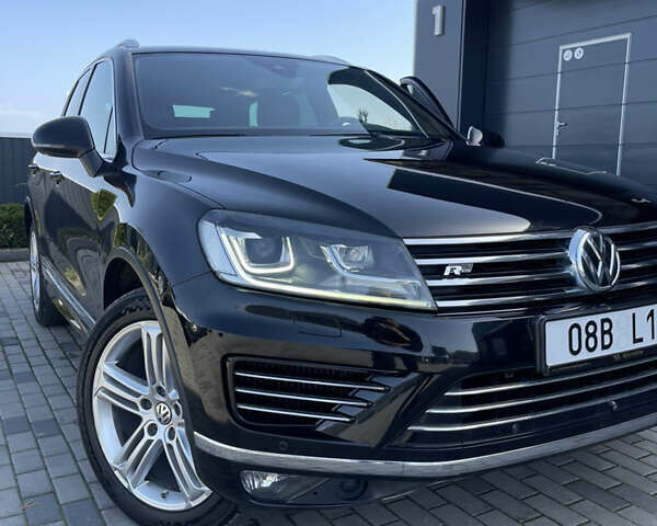 Черный Фольксваген Туарег, объемом двигателя 3 л и пробегом 266 тыс. км за 27990 $, фото 6 на Automoto.ua