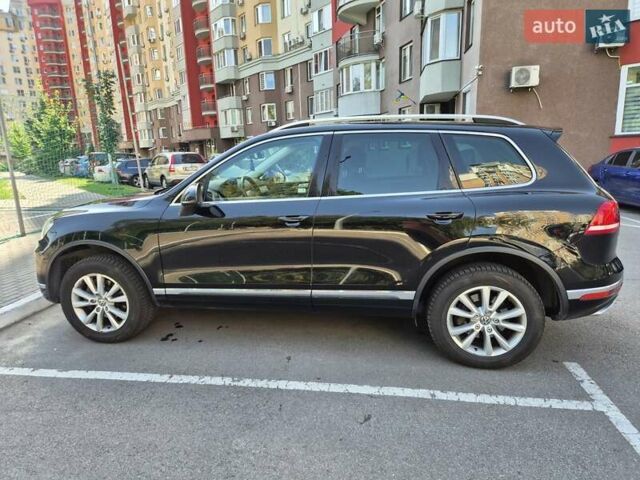 Черный Фольксваген Туарег, объемом двигателя 3 л и пробегом 263 тыс. км за 29000 $, фото 3 на Automoto.ua