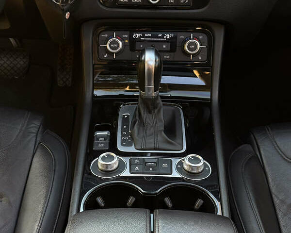 Черный Фольксваген Туарег, объемом двигателя 3 л и пробегом 219 тыс. км за 26900 $, фото 11 на Automoto.ua