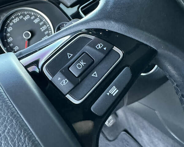 Черный Фольксваген Туарег, объемом двигателя 2.97 л и пробегом 202 тыс. км за 30000 $, фото 29 на Automoto.ua