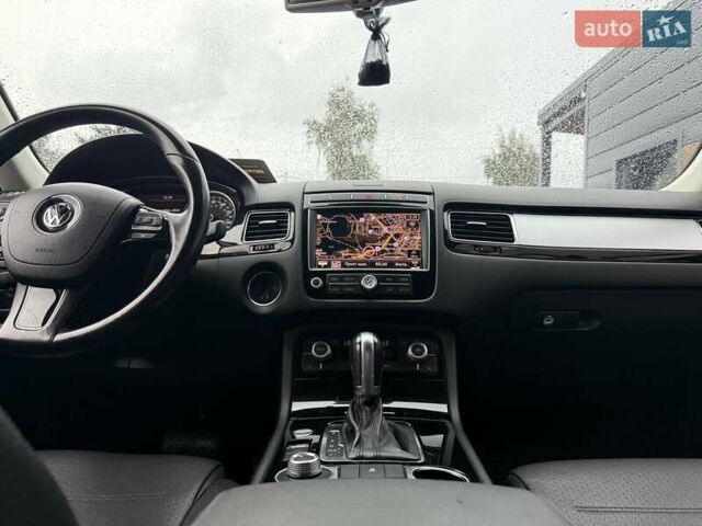 Черный Фольксваген Туарег, объемом двигателя 3.6 л и пробегом 220 тыс. км за 16900 $, фото 55 на Automoto.ua