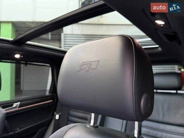 Черный Фольксваген Туарег, объемом двигателя 4.13 л и пробегом 195 тыс. км за 31990 $, фото 8 на Automoto.ua