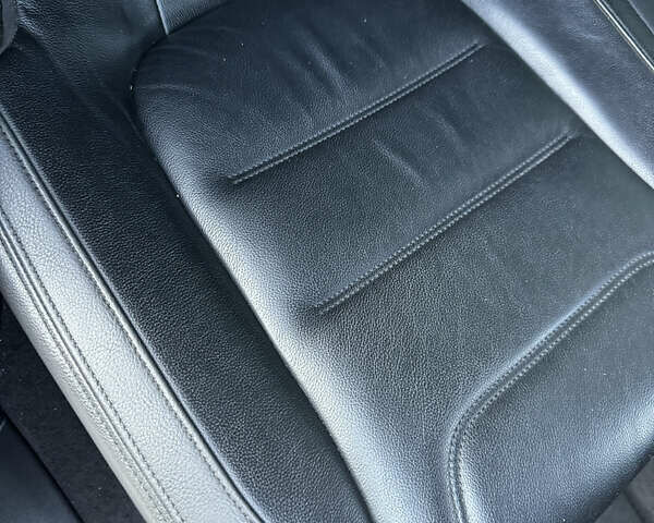 Черный Фольксваген Туарег, объемом двигателя 2.97 л и пробегом 202 тыс. км за 30000 $, фото 44 на Automoto.ua