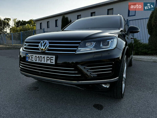 Черный Фольксваген Туарег, объемом двигателя 2.97 л и пробегом 202 тыс. км за 30000 $, фото 15 на Automoto.ua