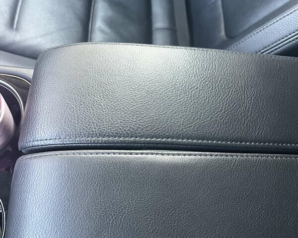 Черный Фольксваген Туарег, объемом двигателя 2.97 л и пробегом 195 тыс. км за 25900 $, фото 18 на Automoto.ua