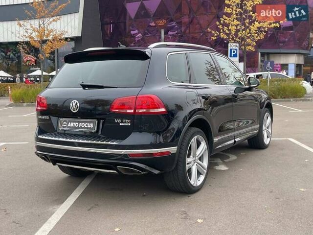 Черный Фольксваген Туарег, объемом двигателя 2.97 л и пробегом 159 тыс. км за 35490 $, фото 6 на Automoto.ua