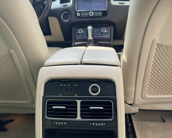 Чорний Фольксваген Туарег, об'ємом двигуна 3.6 л та пробігом 123 тис. км за 24400 $, фото 56 на Automoto.ua