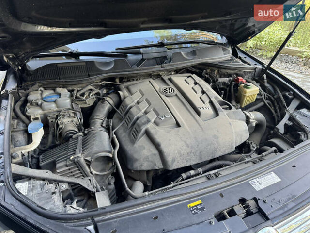 Чорний Фольксваген Туарег, об'ємом двигуна 2.97 л та пробігом 194 тис. км за 22499 $, фото 64 на Automoto.ua