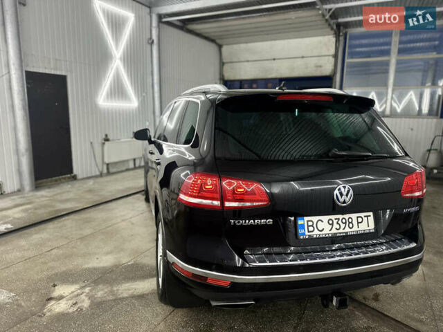 Черный Фольксваген Туарег, объемом двигателя 3 л и пробегом 56 тыс. км за 27000 $, фото 7 на Automoto.ua