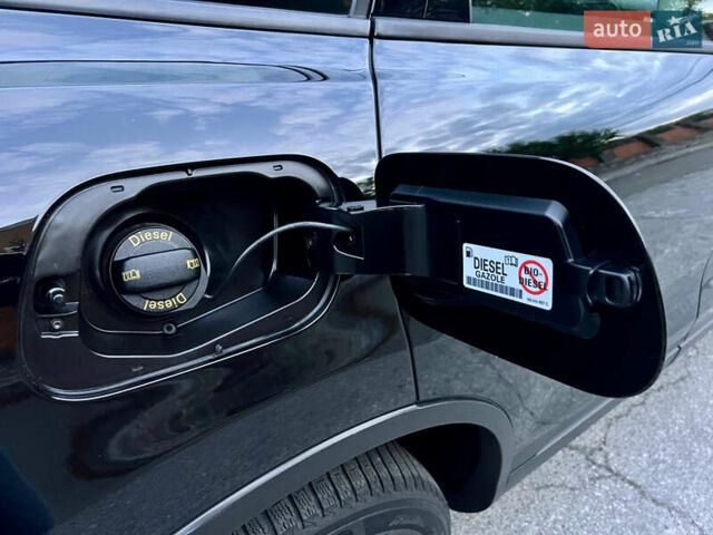 Черный Фольксваген Туарег, объемом двигателя 2.97 л и пробегом 267 тыс. км за 19900 $, фото 83 на Automoto.ua