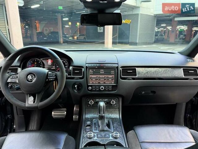 Черный Фольксваген Туарег, объемом двигателя 4.13 л и пробегом 195 тыс. км за 31990 $, фото 20 на Automoto.ua