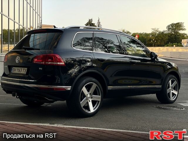 Черный Фольксваген Туарег, объемом двигателя 3.6 л и пробегом 227 тыс. км за 19000 $, фото 4 на Automoto.ua