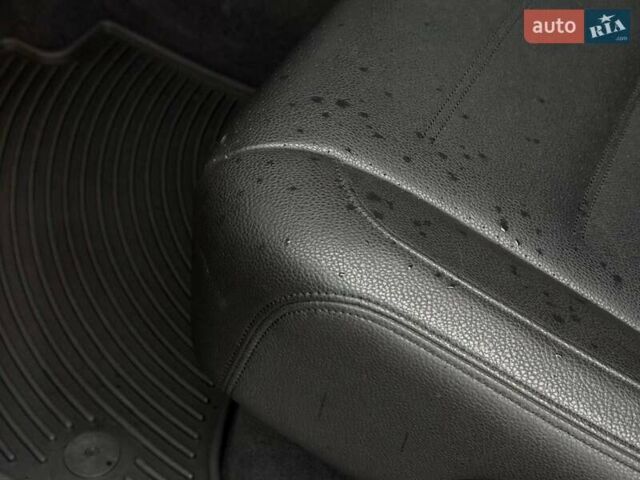 Черный Фольксваген Туарег, объемом двигателя 3.6 л и пробегом 220 тыс. км за 16900 $, фото 50 на Automoto.ua