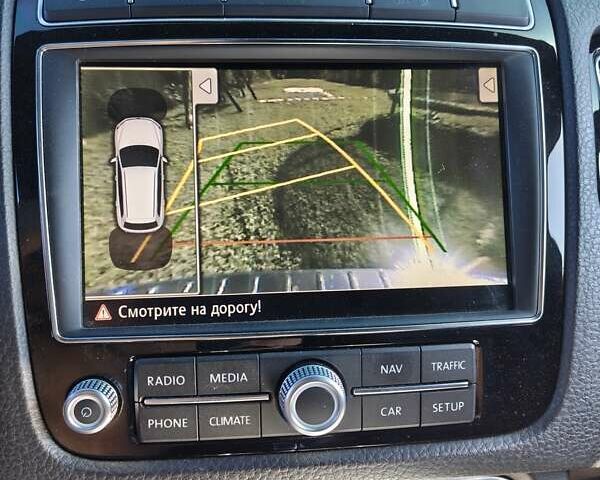 Чорний Фольксваген Туарег, об'ємом двигуна 2.97 л та пробігом 189 тис. км за 31500 $, фото 19 на Automoto.ua