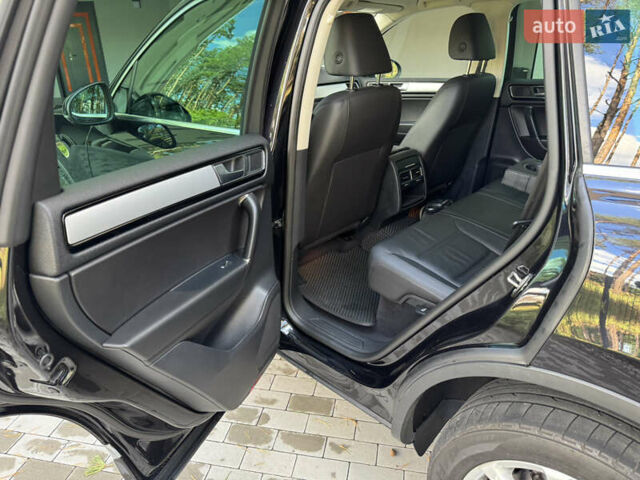 Чорний Фольксваген Туарег, об'ємом двигуна 2.97 л та пробігом 194 тис. км за 22499 $, фото 57 на Automoto.ua