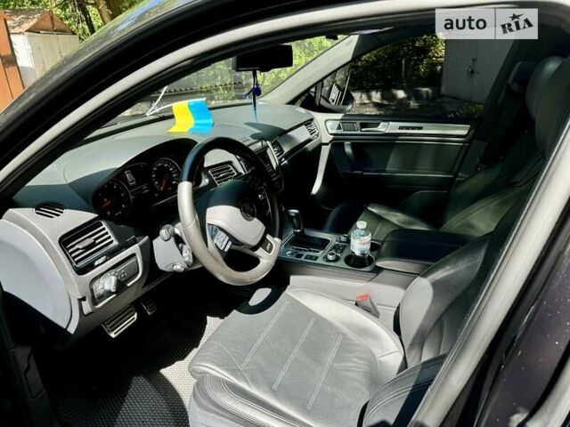 Чорний Фольксваген Туарег, об'ємом двигуна 2.97 л та пробігом 130 тис. км за 33000 $, фото 10 на Automoto.ua