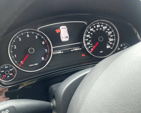 Черный Фольксваген Туарег, объемом двигателя 3.6 л и пробегом 120 тыс. км за 26600 $, фото 10 на Automoto.ua