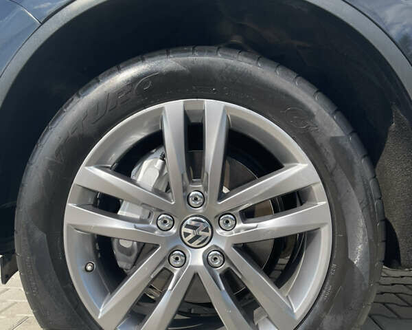 Чорний Фольксваген Туарег, об'ємом двигуна 3.6 л та пробігом 123 тис. км за 24400 $, фото 62 на Automoto.ua