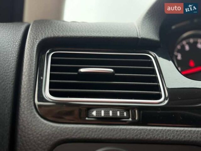 Черный Фольксваген Туарег, объемом двигателя 3.6 л и пробегом 220 тыс. км за 16900 $, фото 29 на Automoto.ua