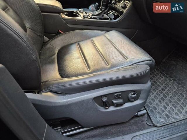 Черный Фольксваген Туарег, объемом двигателя 3 л и пробегом 263 тыс. км за 29000 $, фото 44 на Automoto.ua