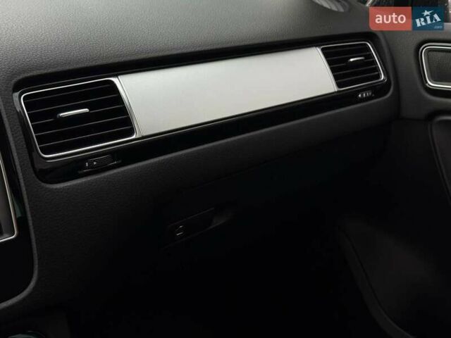 Черный Фольксваген Туарег, объемом двигателя 3.6 л и пробегом 220 тыс. км за 16900 $, фото 40 на Automoto.ua