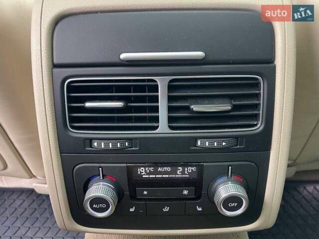 Черный Фольксваген Туарег, объемом двигателя 2.97 л и пробегом 159 тыс. км за 35490 $, фото 23 на Automoto.ua