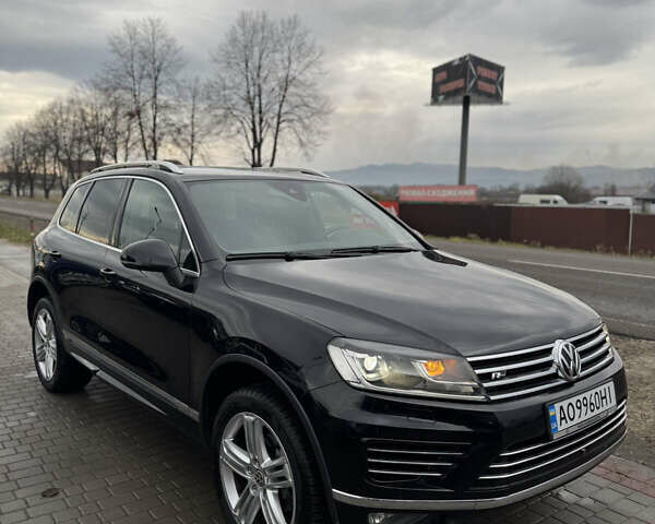 Черный Фольксваген Туарег, объемом двигателя 2.97 л и пробегом 275 тыс. км за 26000 $, фото 4 на Automoto.ua