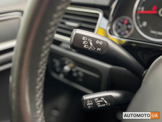 Черный Фольксваген Туарег, объемом двигателя 3 л и пробегом 129 тыс. км за 27500 $, фото 15 на Automoto.ua