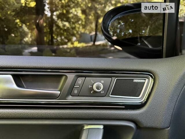 Чорний Фольксваген Туарег, об'ємом двигуна 2.97 л та пробігом 130 тис. км за 33000 $, фото 26 на Automoto.ua