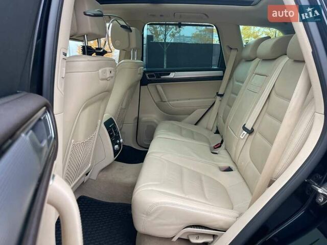 Черный Фольксваген Туарег, объемом двигателя 2.97 л и пробегом 159 тыс. км за 35490 $, фото 8 на Automoto.ua