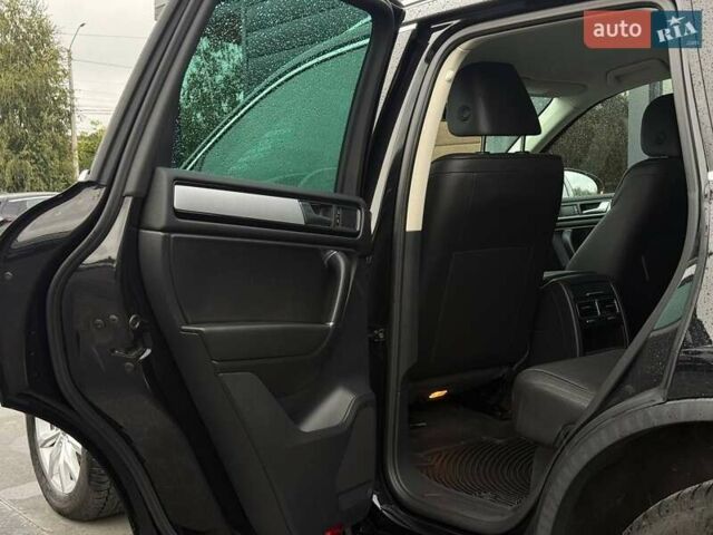 Черный Фольксваген Туарег, объемом двигателя 3.6 л и пробегом 220 тыс. км за 16900 $, фото 46 на Automoto.ua