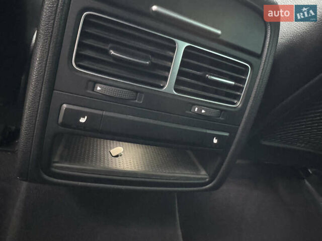 Черный Фольксваген Туарег, объемом двигателя 2.97 л и пробегом 275 тыс. км за 26000 $, фото 30 на Automoto.ua