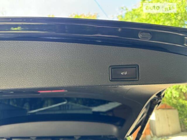 Чорний Фольксваген Туарег, об'ємом двигуна 2.97 л та пробігом 130 тис. км за 33000 $, фото 23 на Automoto.ua