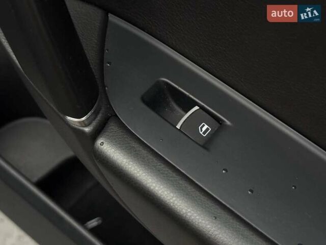 Черный Фольксваген Туарег, объемом двигателя 3.6 л и пробегом 220 тыс. км за 16900 $, фото 65 на Automoto.ua