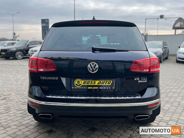 Черный Фольксваген Туарег, объемом двигателя 3 л и пробегом 129 тыс. км за 27500 $, фото 5 на Automoto.ua