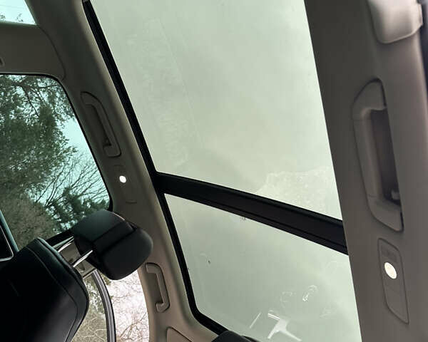 Черный Фольксваген Туарег, объемом двигателя 2.97 л и пробегом 165 тыс. км за 25200 $, фото 13 на Automoto.ua