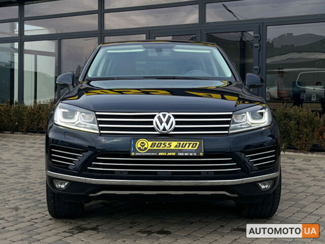 Черный Фольксваген Туарег, объемом двигателя 3 л и пробегом 129 тыс. км за 27500 $, фото 1 на Automoto.ua