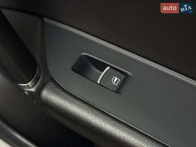 Черный Фольксваген Туарег, объемом двигателя 3.6 л и пробегом 220 тыс. км за 16900 $, фото 59 на Automoto.ua