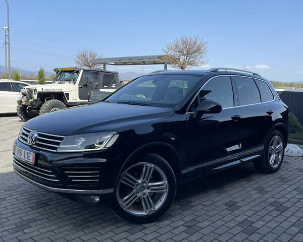 Черный Фольксваген Туарег, объемом двигателя 3 л и пробегом 266 тыс. км за 27990 $, фото 2 на Automoto.ua