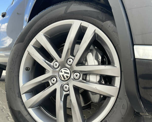 Чорний Фольксваген Туарег, об'ємом двигуна 3.6 л та пробігом 123 тис. км за 24400 $, фото 65 на Automoto.ua