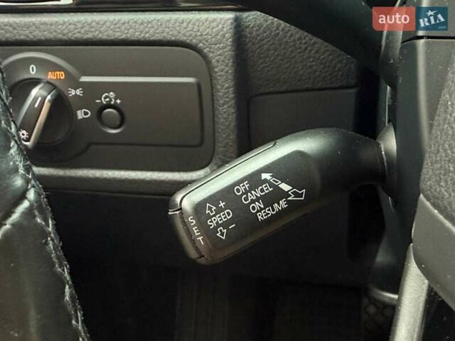 Черный Фольксваген Туарег, объемом двигателя 3.6 л и пробегом 220 тыс. км за 16900 $, фото 34 на Automoto.ua