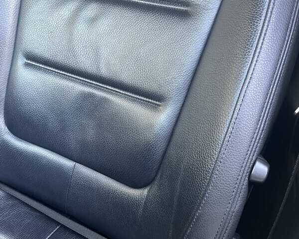 Черный Фольксваген Туарег, объемом двигателя 2.97 л и пробегом 195 тыс. км за 25900 $, фото 25 на Automoto.ua