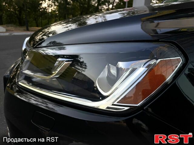 Черный Фольксваген Туарег, объемом двигателя 3.6 л и пробегом 227 тыс. км за 19000 $, фото 3 на Automoto.ua