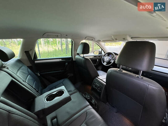 Чорний Фольксваген Туарег, об'ємом двигуна 2.97 л та пробігом 194 тис. км за 22499 $, фото 56 на Automoto.ua