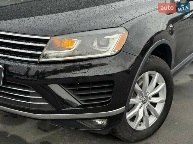 Черный Фольксваген Туарег, объемом двигателя 3.6 л и пробегом 220 тыс. км за 16900 $, фото 3 на Automoto.ua