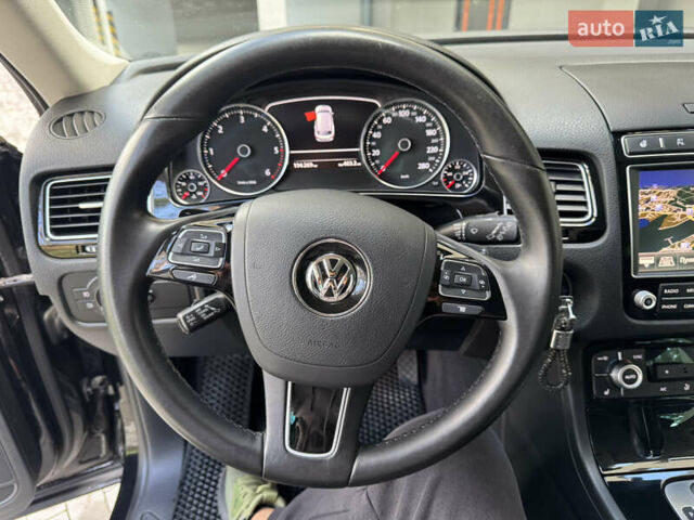 Чорний Фольксваген Туарег, об'ємом двигуна 2.97 л та пробігом 194 тис. км за 22499 $, фото 45 на Automoto.ua