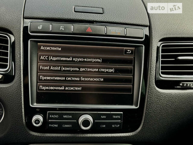 Черный Фольксваген Туарег, объемом двигателя 3 л и пробегом 270 тыс. км за 26700 $, фото 14 на Automoto.ua